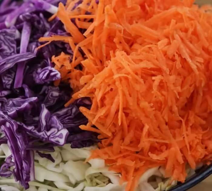 Easy Creamy Coleslaw Ingredients