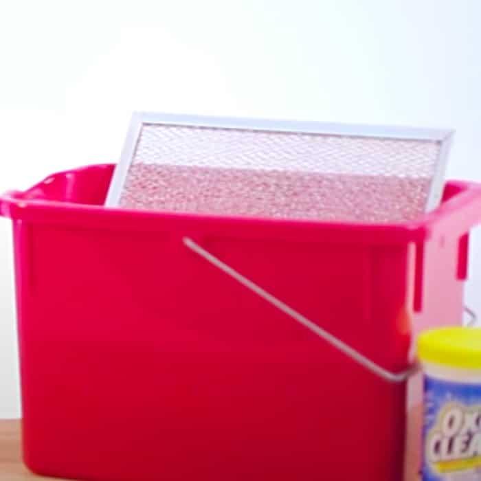 Easy Ways To Clean A Stove - Deep Clean A Stove - Stove Cleaning Hacks