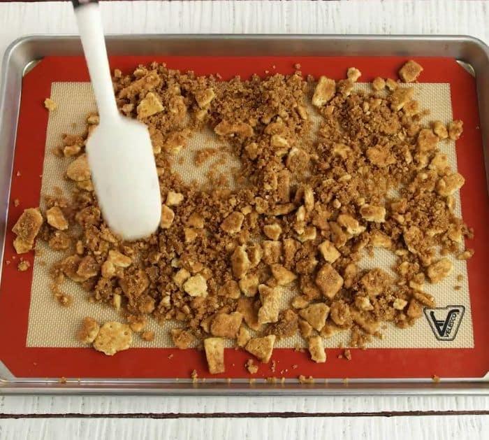 Easy To Make Peach Cobbler Cheesecake Salad