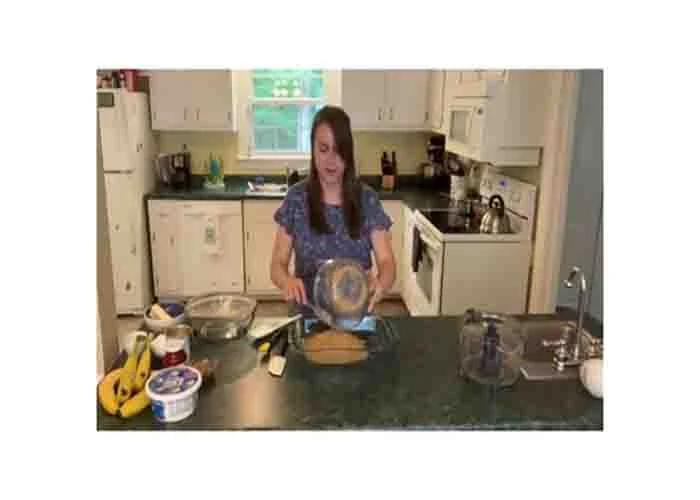 Making the crust for the banana split cake