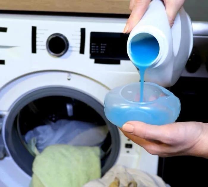 How to Wash Shoes in a Washing Machine (1)