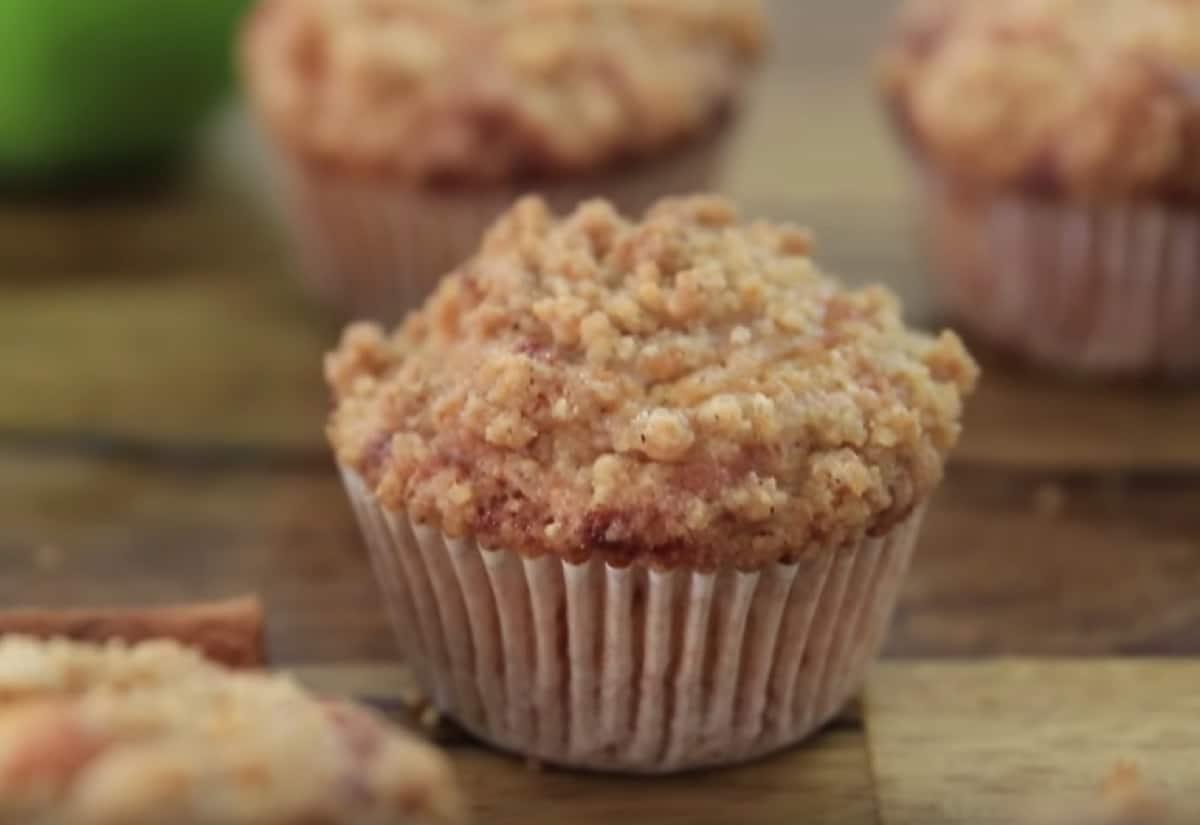 Apple Crumble Muffins Recipe
