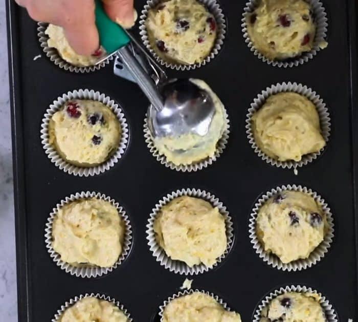 How to Make Cranberry Orange Muffins