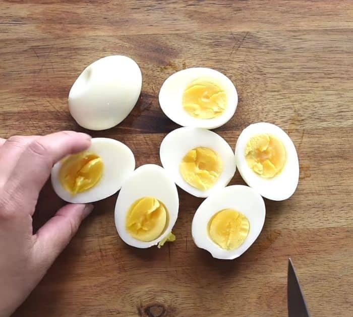 Easy Cooking Hacks for Beginners
