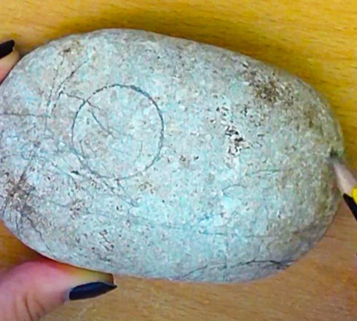 Sketch A Night Sky Onto A Rock For Painting