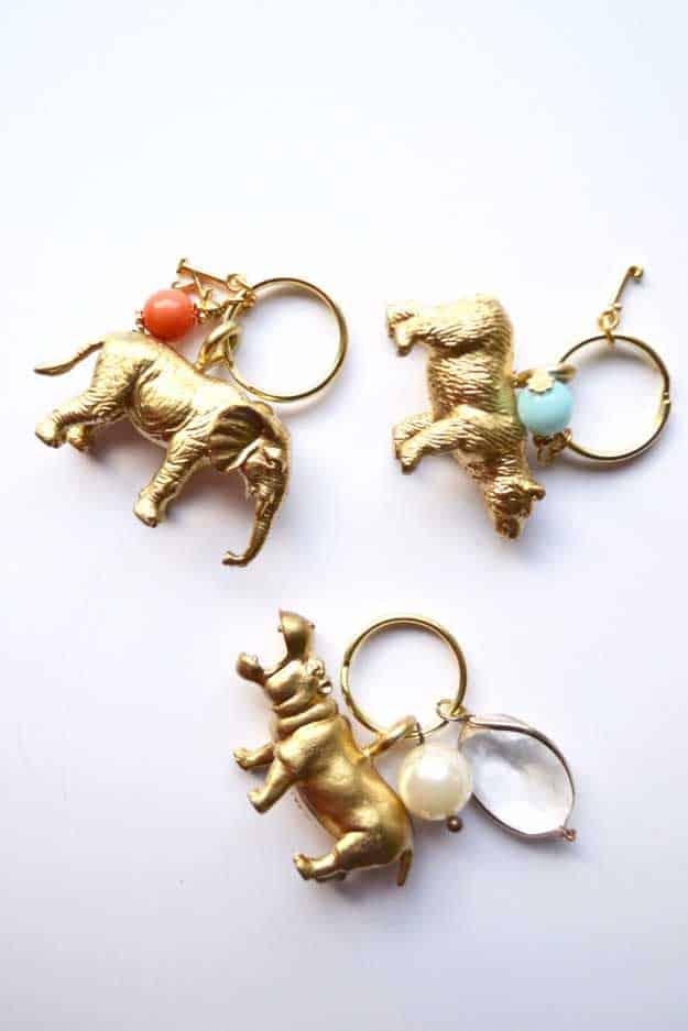 Animal Kingdom Key Chains, quick to put together in an afternoon and a clever way to use scraps you already have