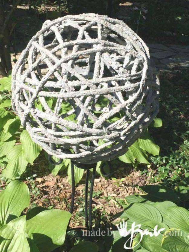 DIY Projects With Concrete - Concrete Garden Orbs - Easy Home Decor and Cheap Crafts Made With Cement - Ideas for DIY Christmas Gifts, Outdoor Decorations