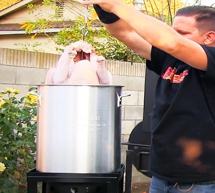 Southern-style Turkey Recipe - Use Peanut Oil To Fry Turkey