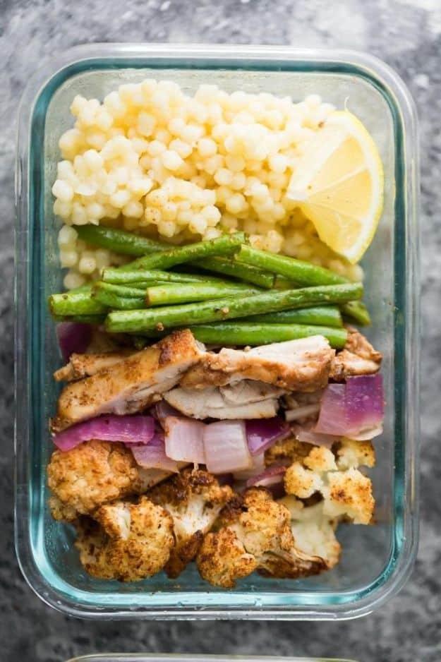 Meal Prep Ideas - Moroccan Couscous Meal Prep Bowls - Recipes and Planning Tips for Making a Week of Meals - Easy, Healthy Recipe Ideas to Make Ahead - Weeknight Dinners Lunches #m