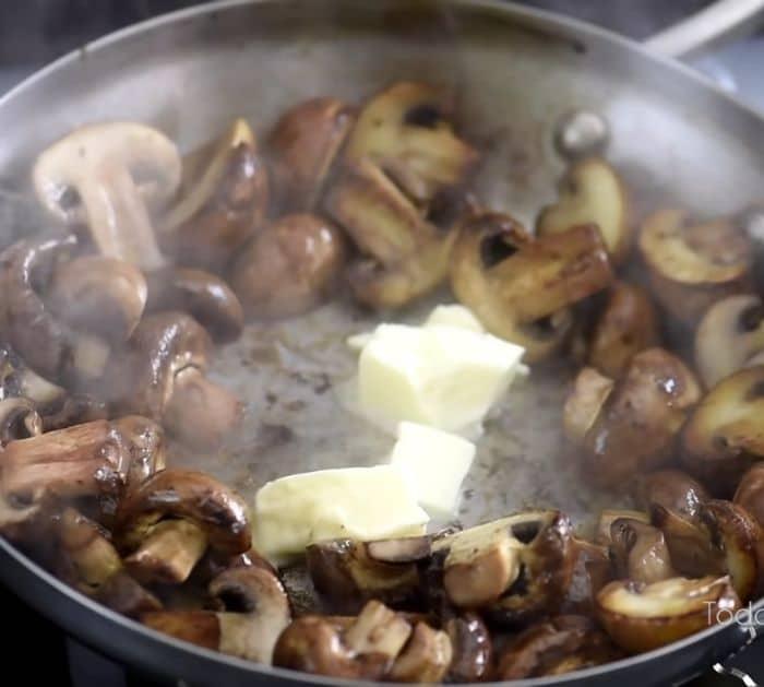 Easy Skillet Garlic Butter Mushroom Recipe
