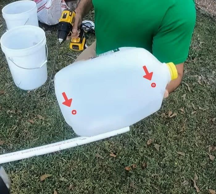 Easy Wicking Bucket Containers Materials