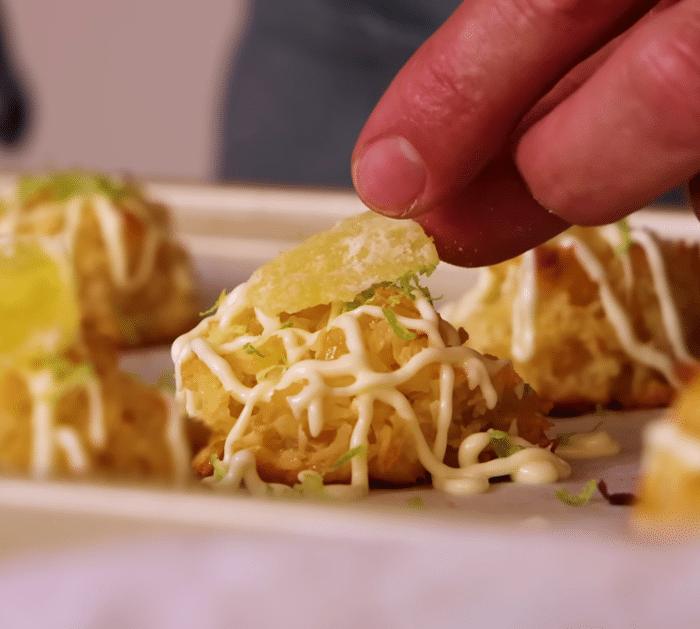 How to Make Piña Colada Macaroons