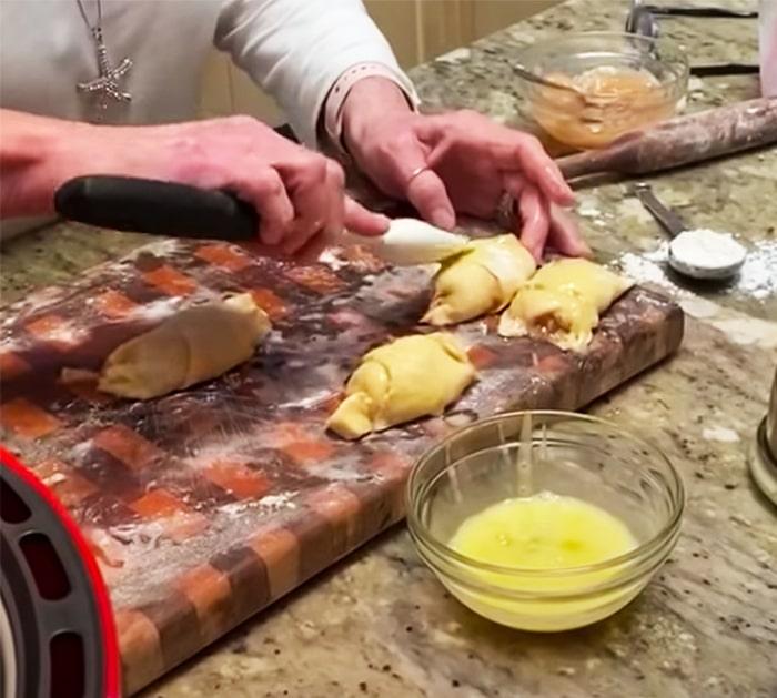 Homemade Fried Apple Pie Recipe - Easy Crescent Roll Ideas for Dessert -Air Fryer Fried Apple Pies With Paula Deen | Air Fryer Recipes