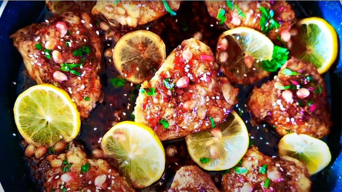 How to Make Honey and Pomegranate Chicken