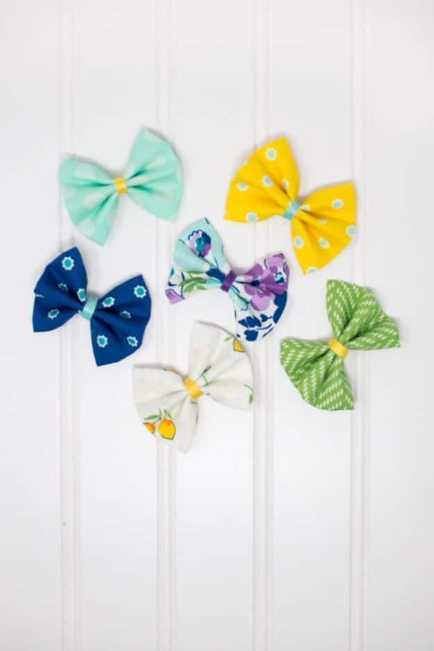 No-Sew Girls Fabric Hair Bows, easy enough for a beginner to follow and a clever way to use what you already own