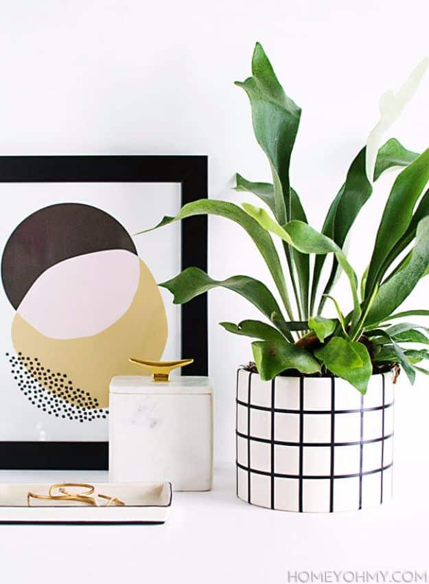 Last Minute Christmas Gifts - DIY Grid Planter - Quick DIY Gift Ideas and Easy Christmas Presents To Make for Mom, Dad, Family and Friends - Dollar Store Crafts and Cheap Homemade