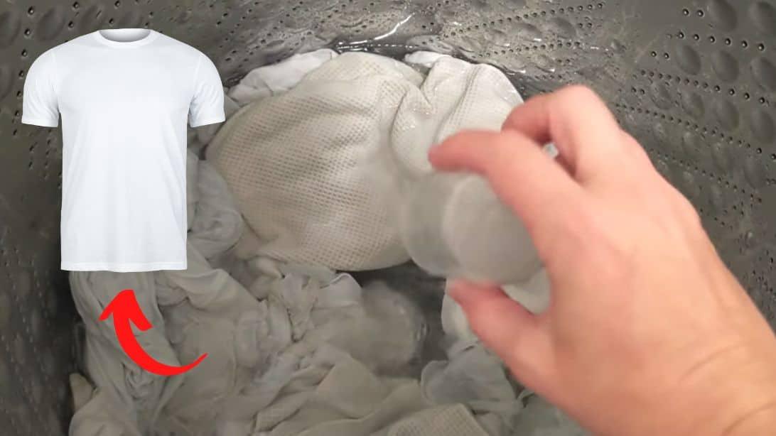 Secret to Getting White Clothes Whiter