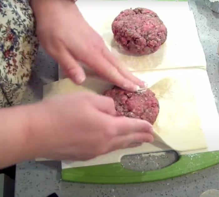 how to make air fryer ground beef wellington