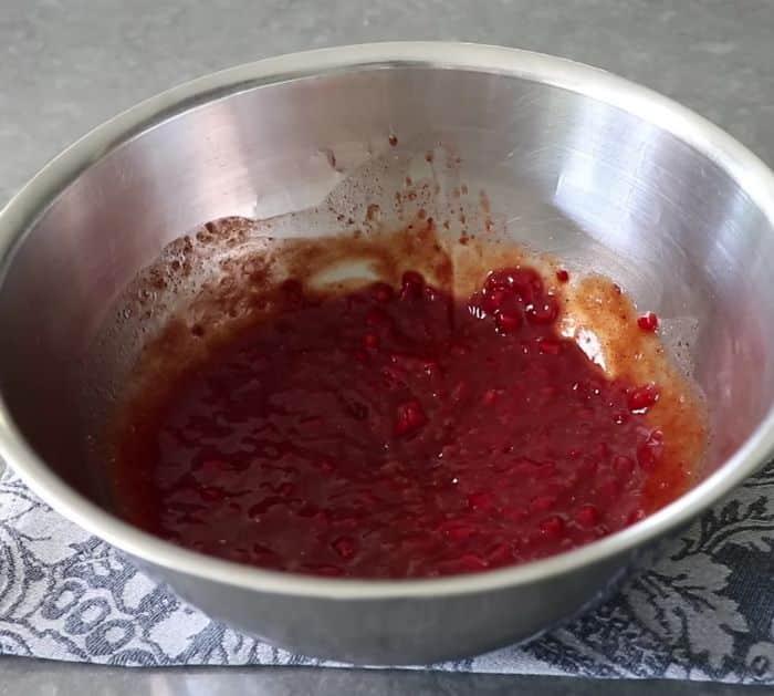 Easy to Make Carolina Red Slaw