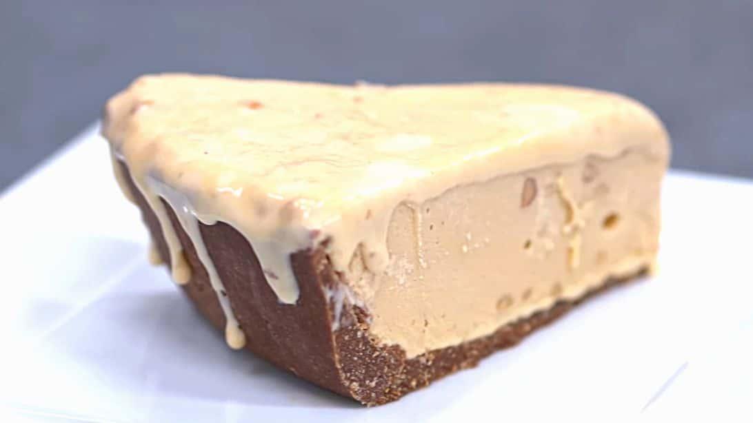 5-Ingredient Peanut Butter Ice Cream Pie