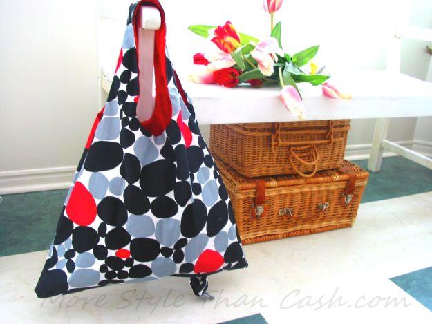 Sew a Fold Up Shopping Bag, gentle on the wallet and the schedule and a sweet little detail guests always notice