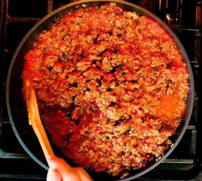 Easy Loaded Beef and Cheese Tortellini Bake Recipe