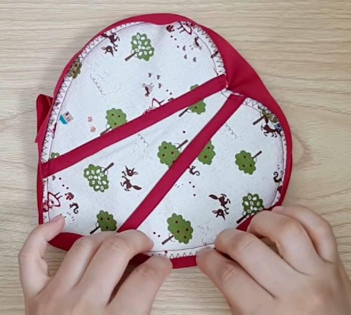 Easy To Sew DIY Heart-Shaped Pot Holders