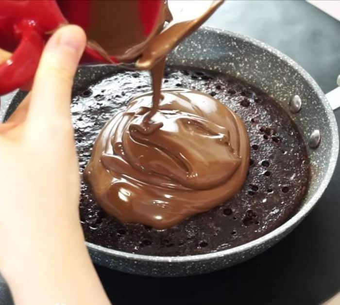 How To Make A Chocolate Cake In A Frying Pan