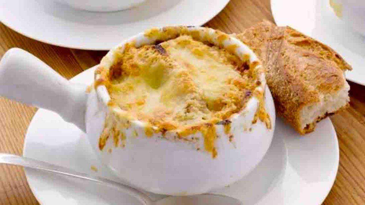 Martha Stewart’s French Onion Soup