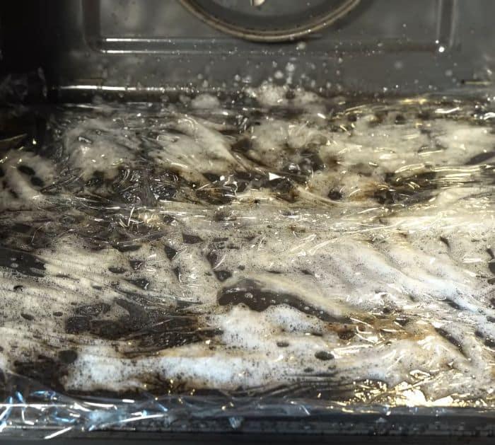 How to Clean Your Oven Like a Professional Instructions