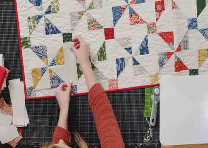 Assembling the pinwheel table runner