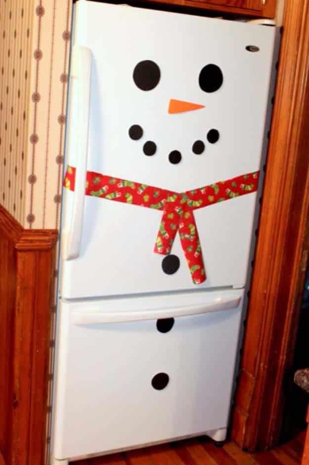 Awesome DIY Christmas Home Decorations and Homemade Holiday Decor Ideas - Quick and Easy Decorating ideas, cool ornaments, home decor crafts and fun Christmas stuff | Crafts and DI