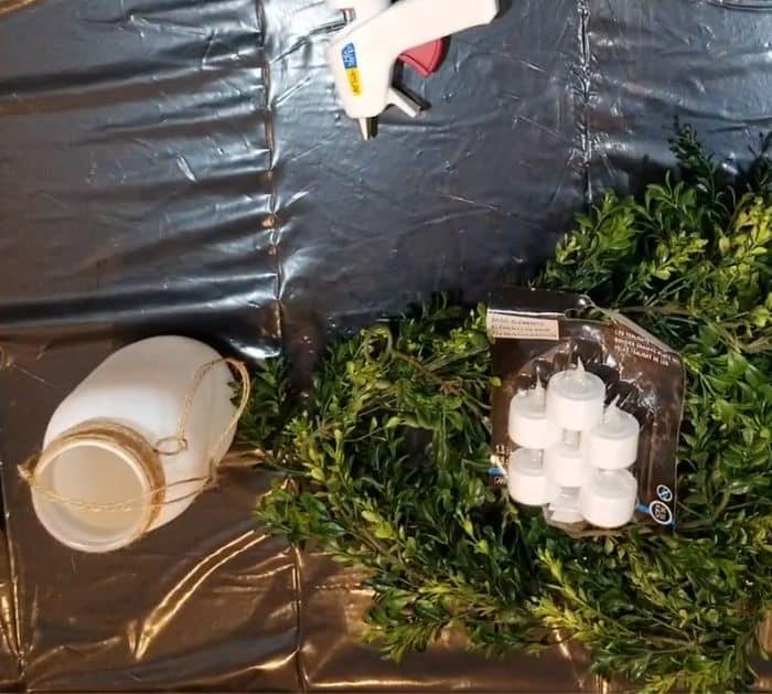 DIY Illuminated Mason Jar Lanterns Project