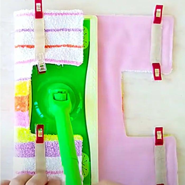 Easy Cleaning Hacks - Easy DIY Cleaning Ideas - How To Clean With A Swiffer