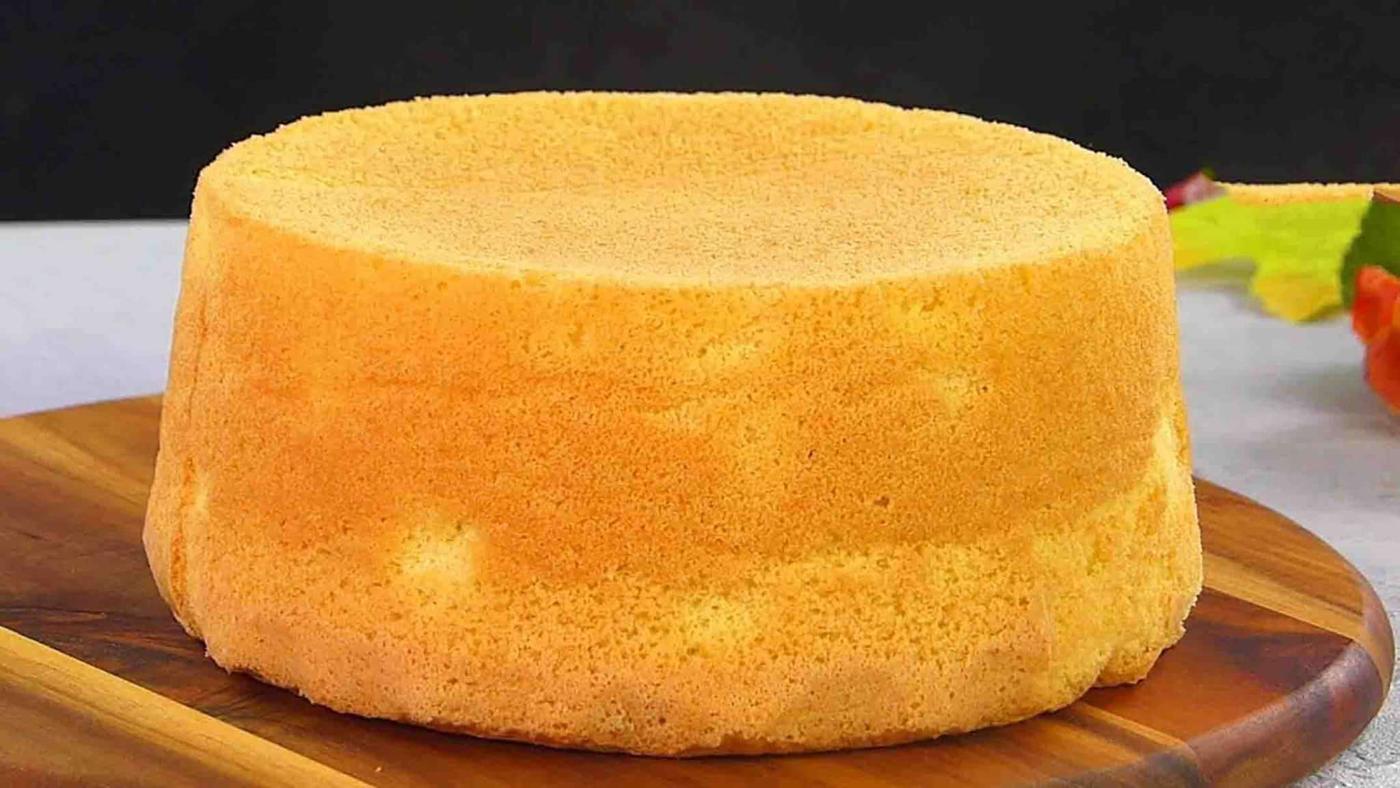 3-Ingredient Fluffy Sponge Cake Recipe