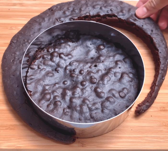 No-Bake Chocolate Mousse Cake Ingredients