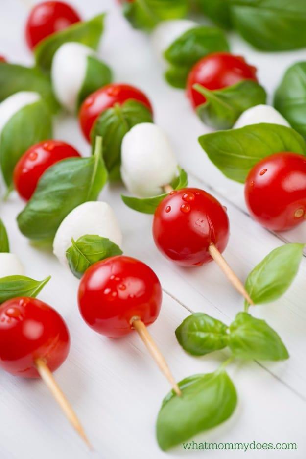 4th of July party idea: colorful caprese skewers assembled quick for a healthy patriotic appetizer for the whole family