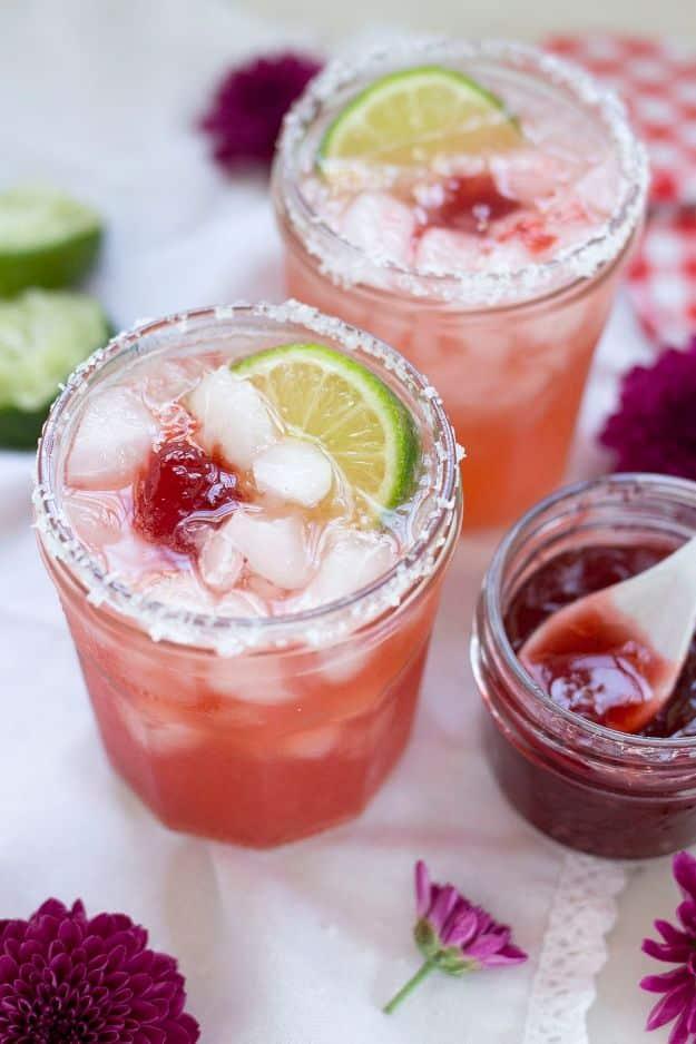 Margarita Recipes - Jam Jar Margaritas - Drink Recipes for a Party - Recipe Ideas for Blender Margaritas - Lime, Strawberry, Fruit | Easy Drinks With Tequila