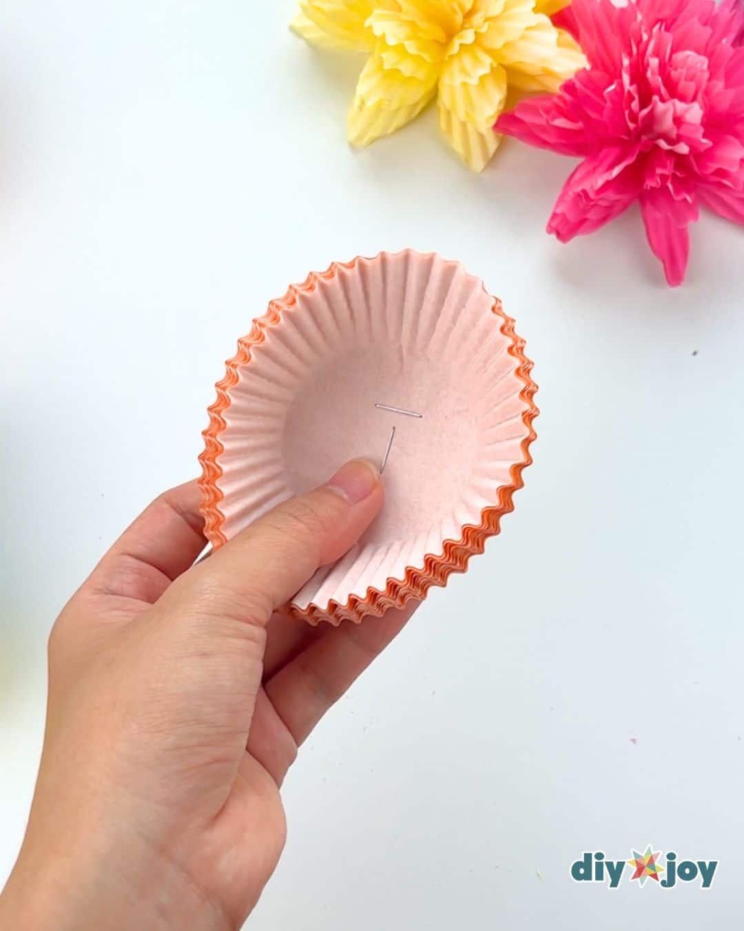Paper Flowers Cupcake Liners — how to make flowers with cupcake liners