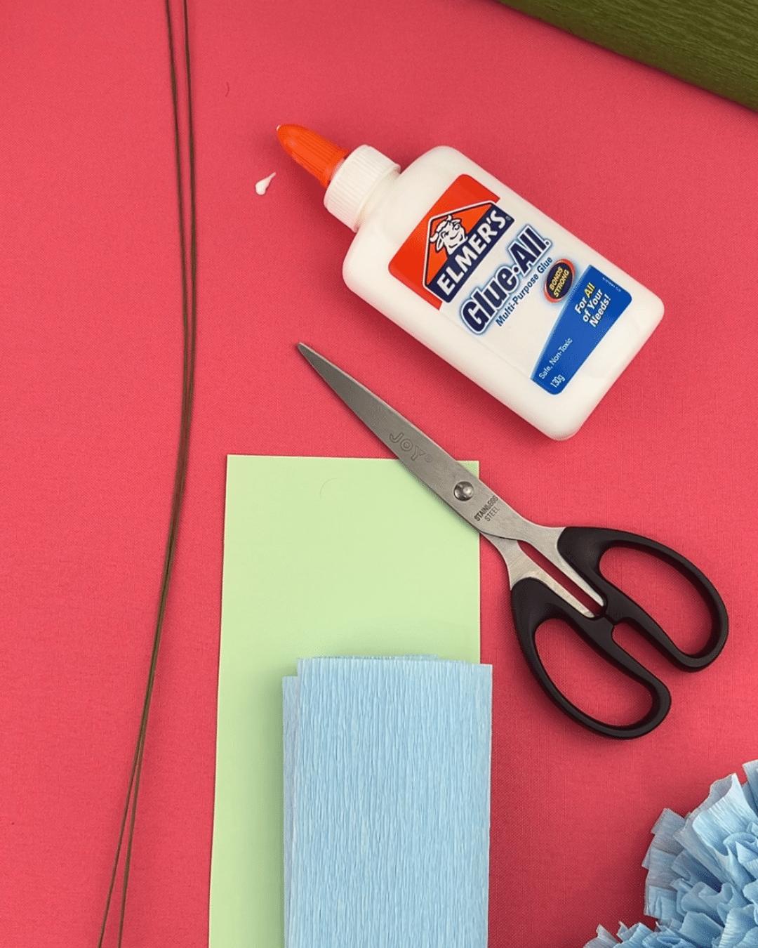 Round Crepe Paper Flowers — diy paper flower using crepe paper