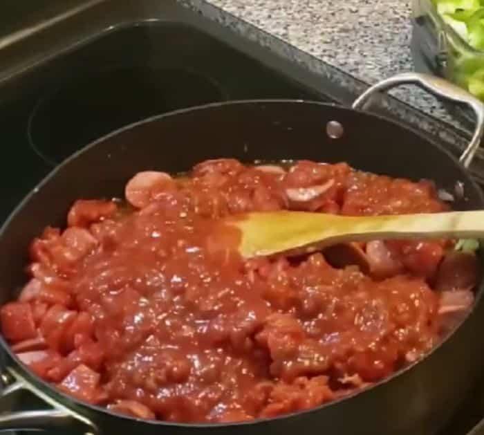 How To Make Old-Fashioned Tomatoes & Sausage