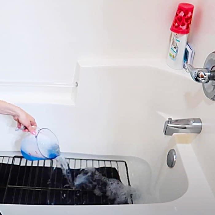 Clean A Dirty Oven - How To Clean Oven Racks - Bathtub Cleaning For Large Items