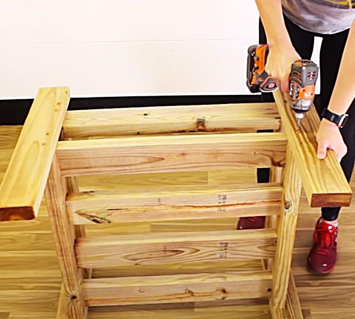 DIY Outdoor Chair - Cheap Homemade Cozy Chair - How To Build A Wooden Chair
