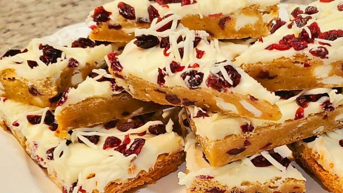 Starbucks Copycat Cranberry Bliss Bars