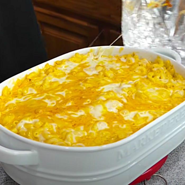 Creamy Mac And Cheese Recipe - Easy Mac And Cheese Recipe - Cheap Casserole Ideas