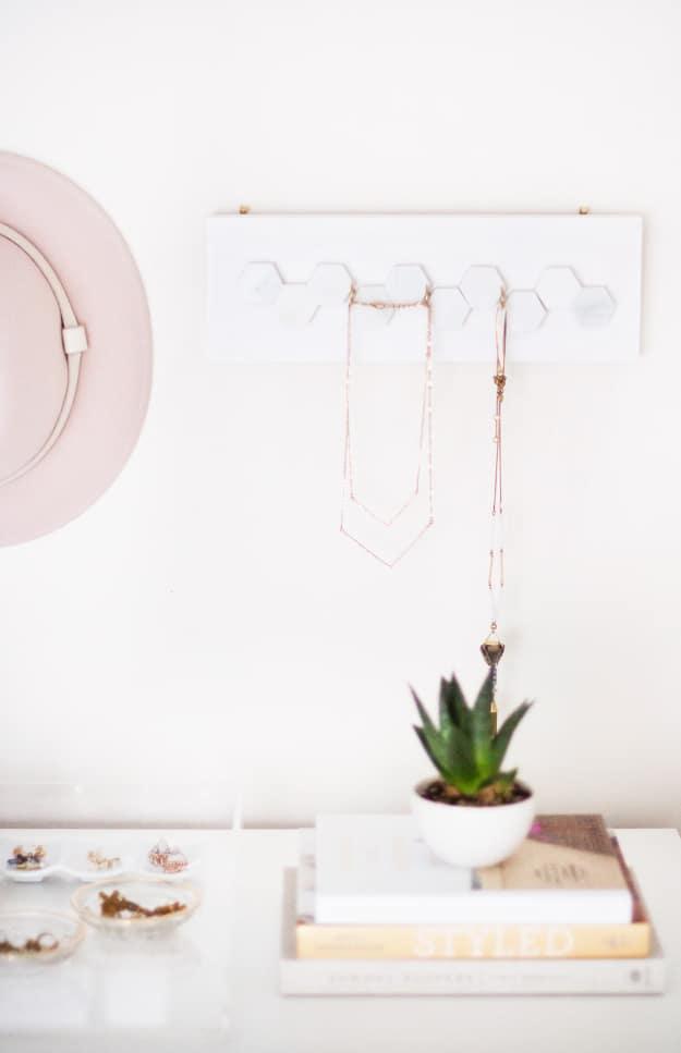 DIY Marble Jewelry Hanger, a project worth trying this weekend and one of the best picks on this list