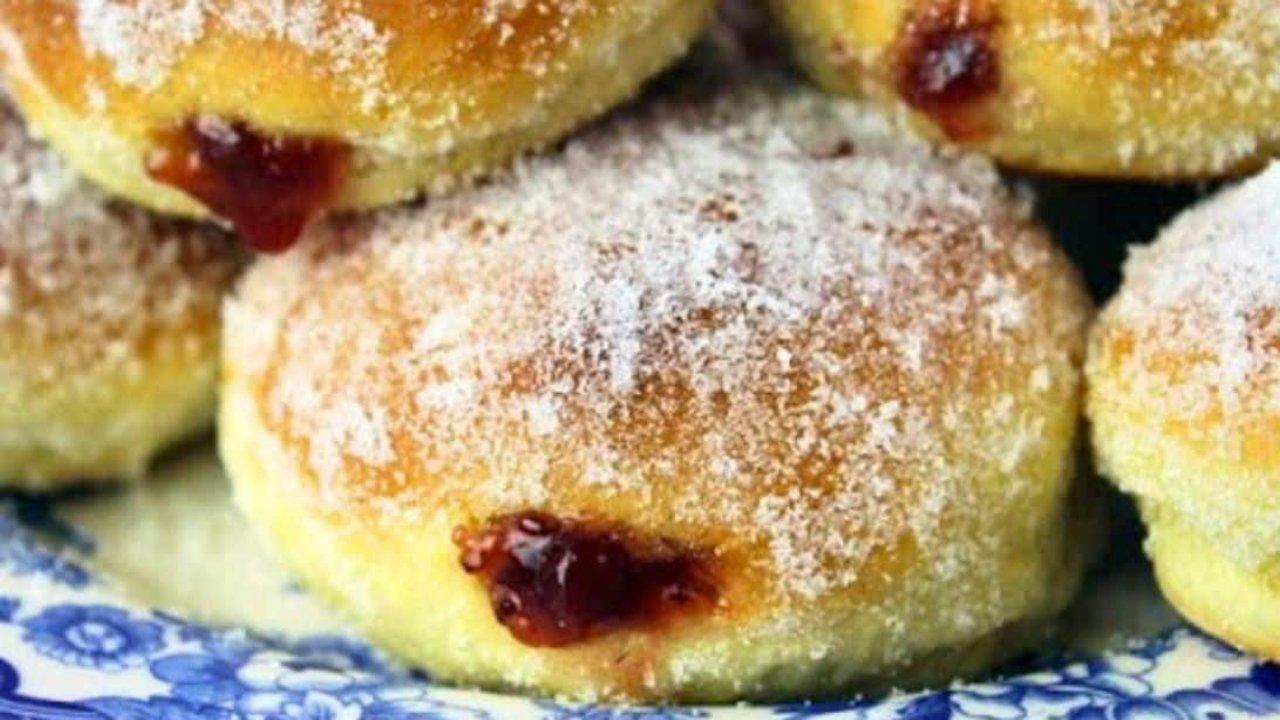Polish Jelly Doughnuts (Oven Baked Doughnuts)