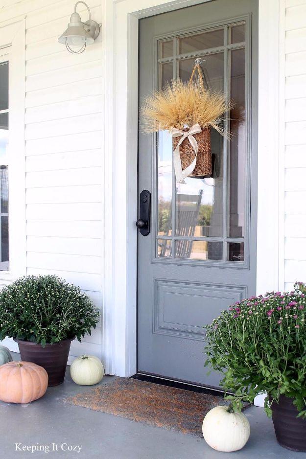 DIY Porch and Patio Ideas - Prairie Estate Robin’s Egg Door & Crafted Basket - Decor Projects and Furniture Tutorials You Can Build for the Outdoors - Lights and Lighting, Mason Ja