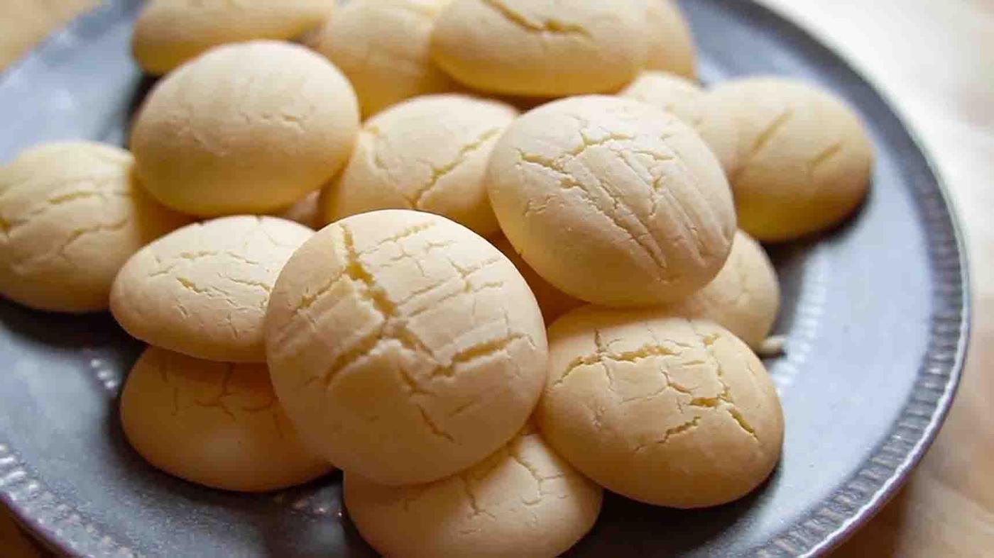 3-Ingredient Magic Meltaway Cookies