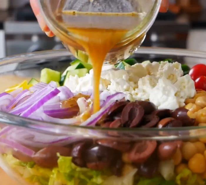 How to Make Greek Salad